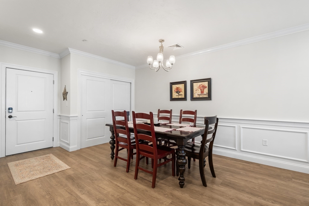 320 Middlesex Ave B205