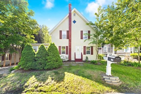 17 South High Street Ashburnham MA 01430