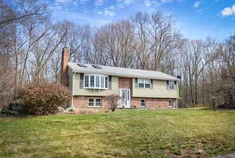 39 Cypress Ave Shrewsbury MA 01545