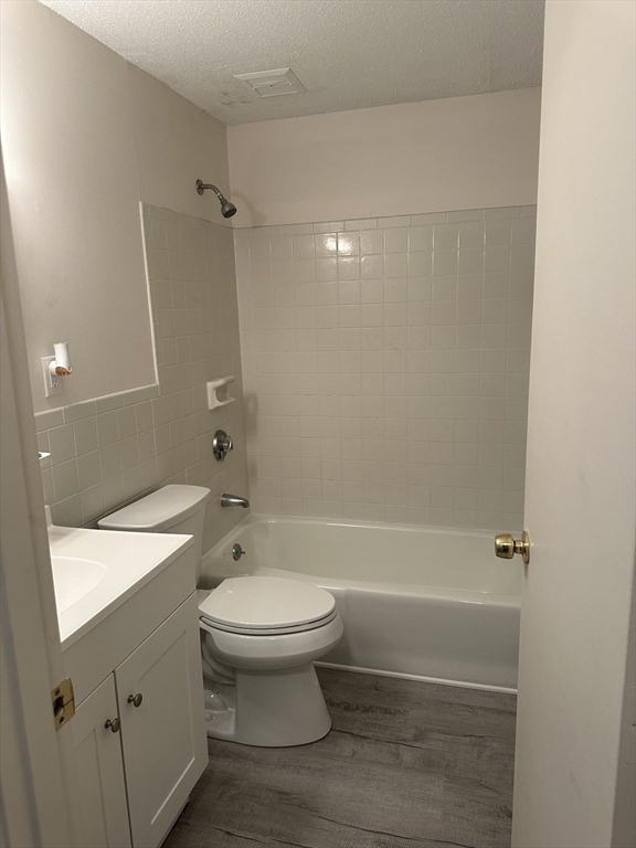 200 Manning Steet 6C