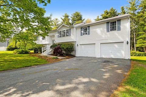 38 Hereford Ln East Bridgewater MA 02333