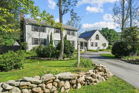 191 Hathaway Rd Acushnet MA 02743