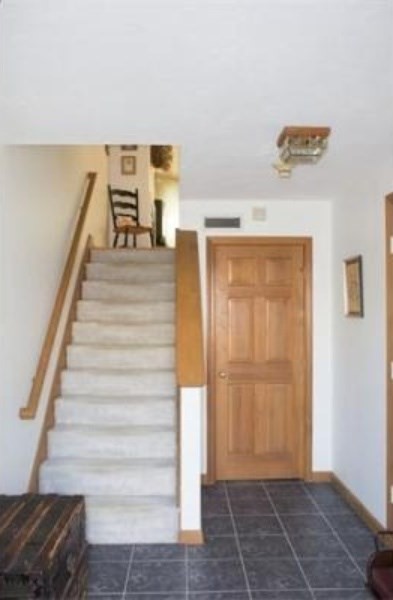 6 Tisdale Dr 6