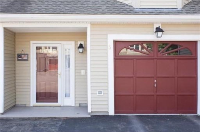 6 Tisdale Dr 6