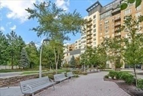 10 Nouvelle Way T923 Natick MA 01760