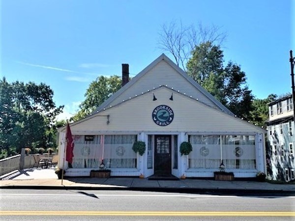 7 Main St