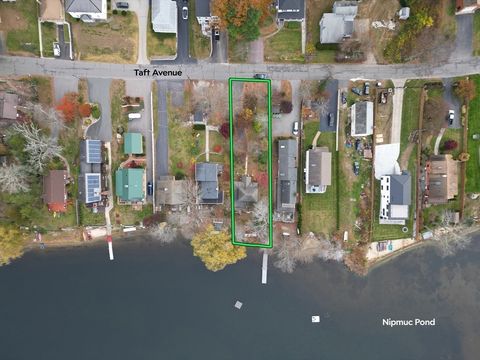 27 Taft Ave Mendon MA 01756