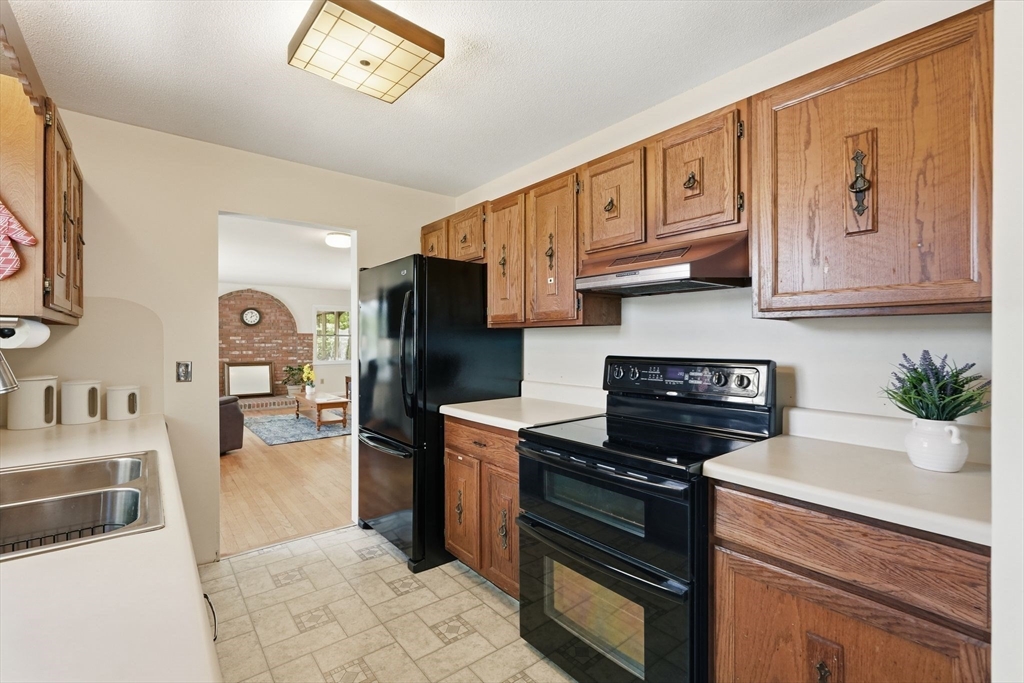 13 Cider Mill Road, Leverett, MA, 13 Cider Mill Road, Leverett, MA Photo #11