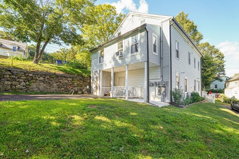 Photo of 621 Main St, Sturbridge, MA 01566 (MLS # 73532583)