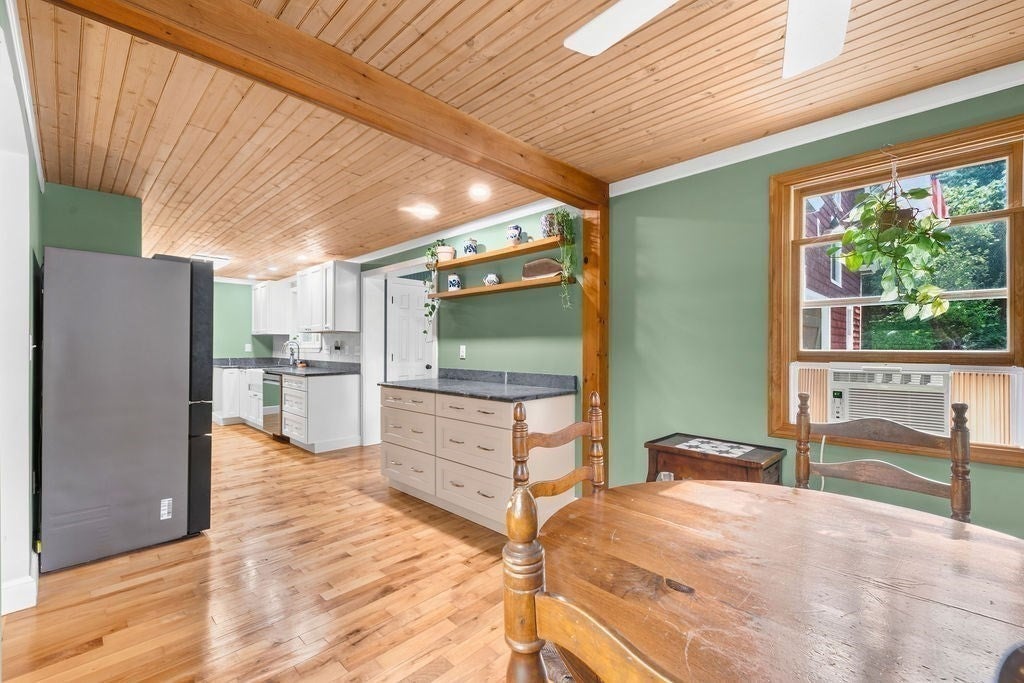 287 Taunton St, Wrentham, MA, 287 Taunton St, Wrentham, MA Photo #12
