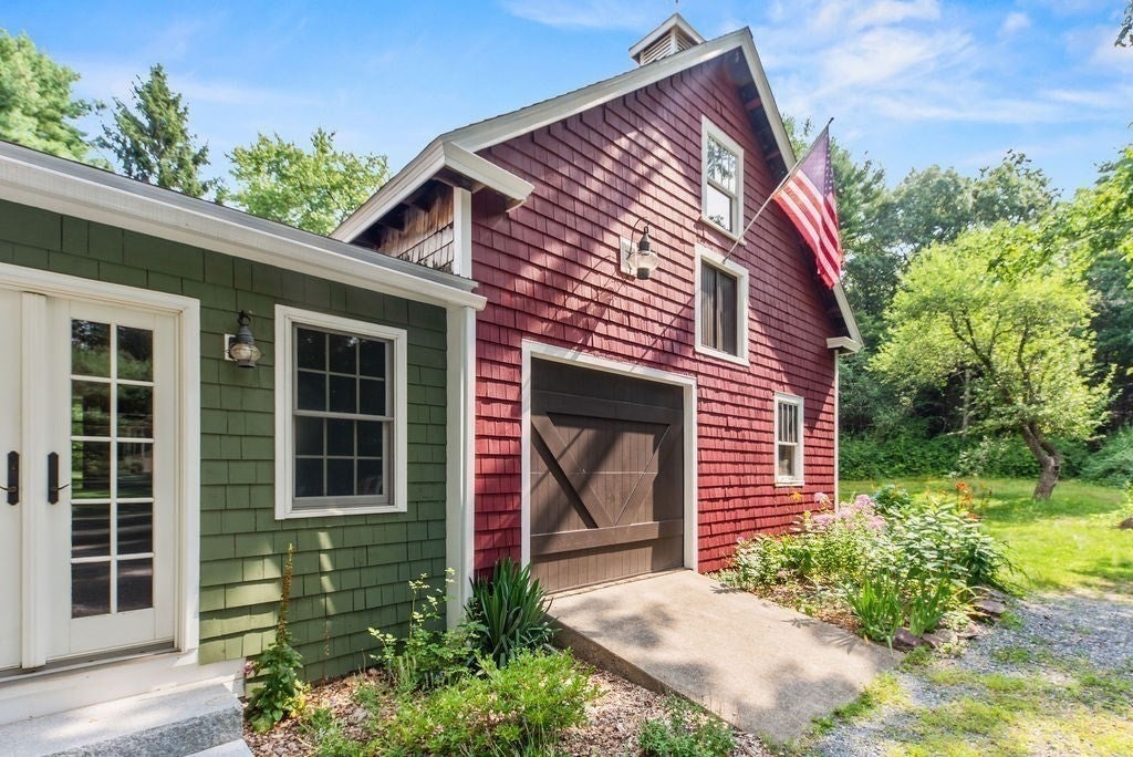 287 Taunton St, Wrentham, MA, 287 Taunton St, Wrentham, MA Photo #3
