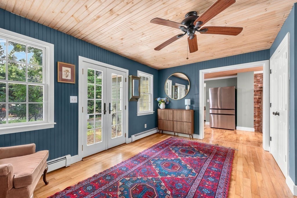 287 Taunton St, Wrentham, MA, 287 Taunton St, Wrentham, MA Photo #4