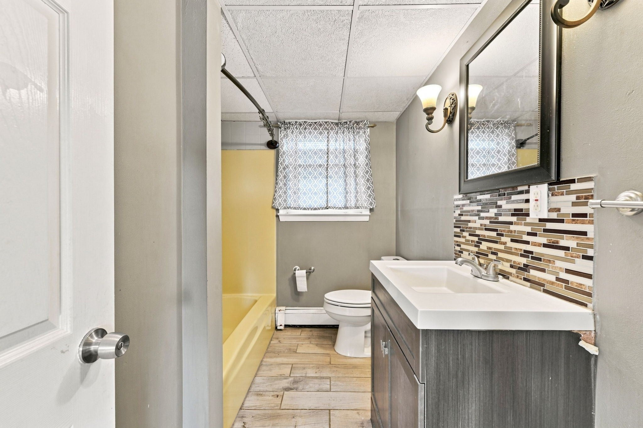 243 Robeson St #3, Fall River, MA, 243 Robeson St #3, Fall River, MA Photo #6