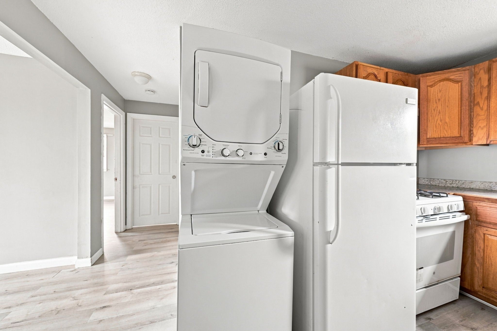 243 Robeson St #3, Fall River, MA, 243 Robeson St #3, Fall River, MA Photo #15