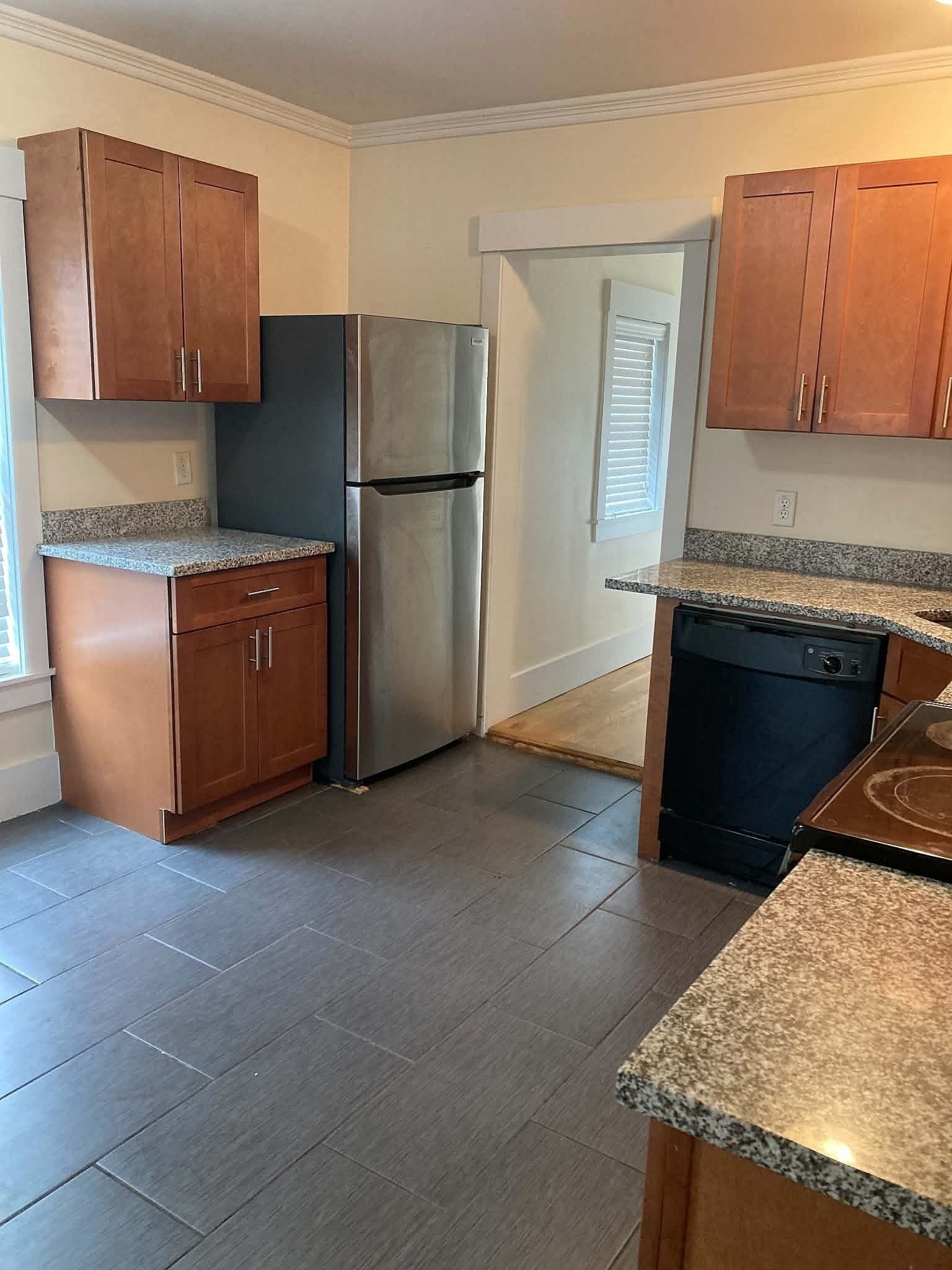 26 Orange St #2, Fitchburg, MA, 26 Orange St #2, Fitchburg, MA Photo #3