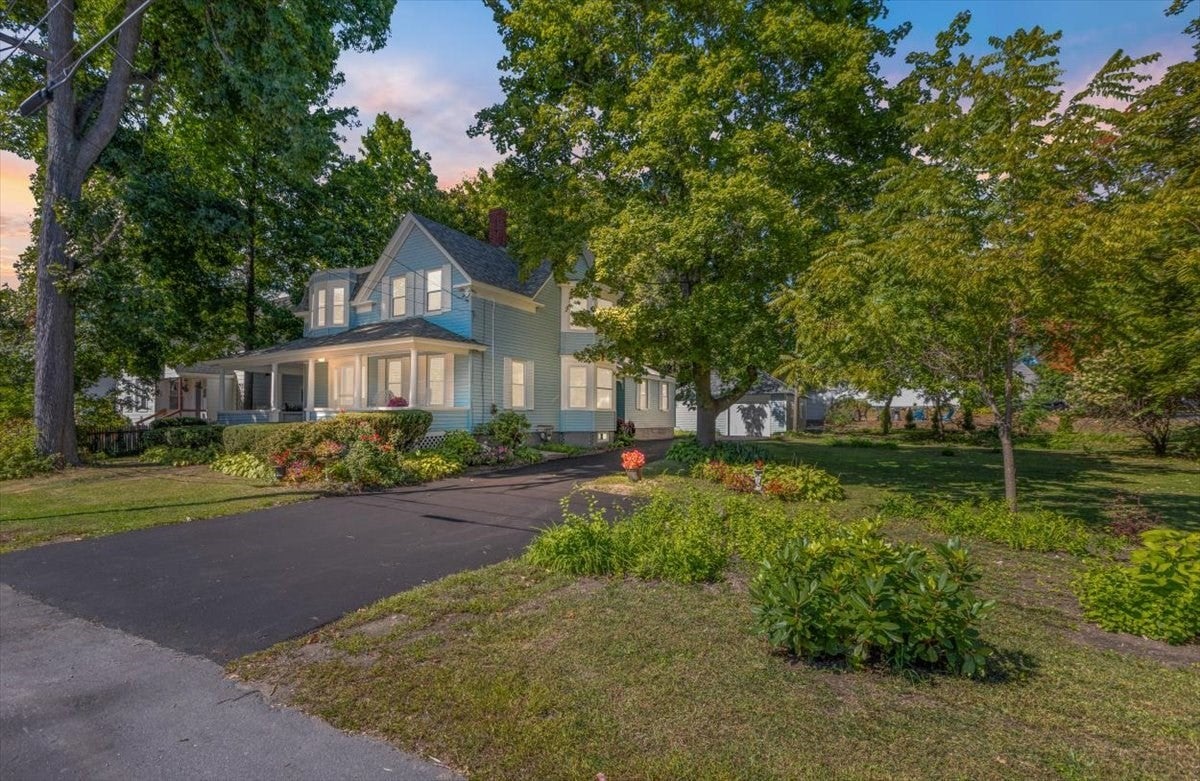65 Oxford Ave, Haverhill, MA Photo #1