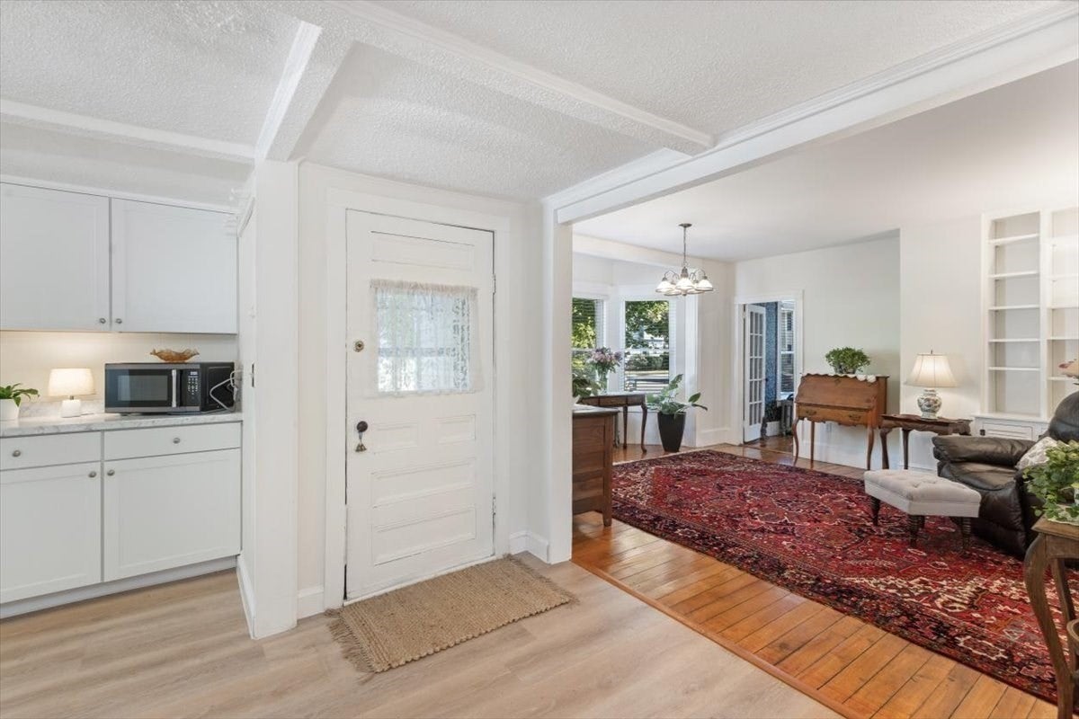 65 Oxford Ave, Haverhill, MA Photo #19