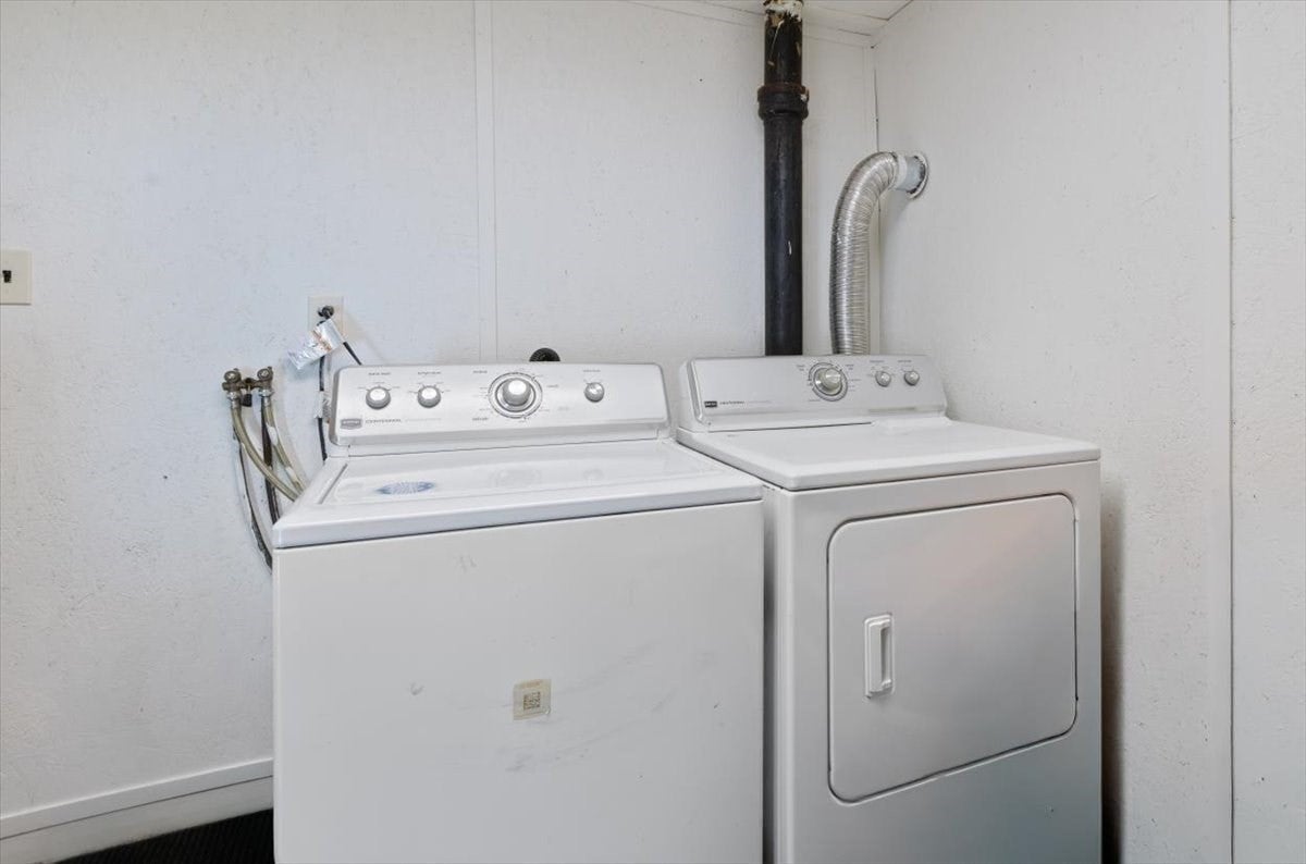 65 Oxford Ave, Haverhill, MA Photo #28