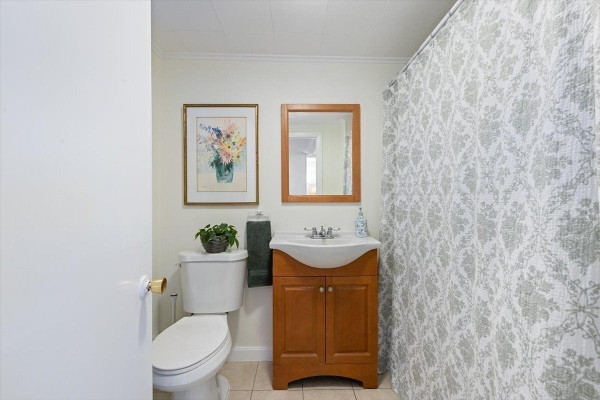 65 Oxford Ave, Haverhill, MA Photo #20