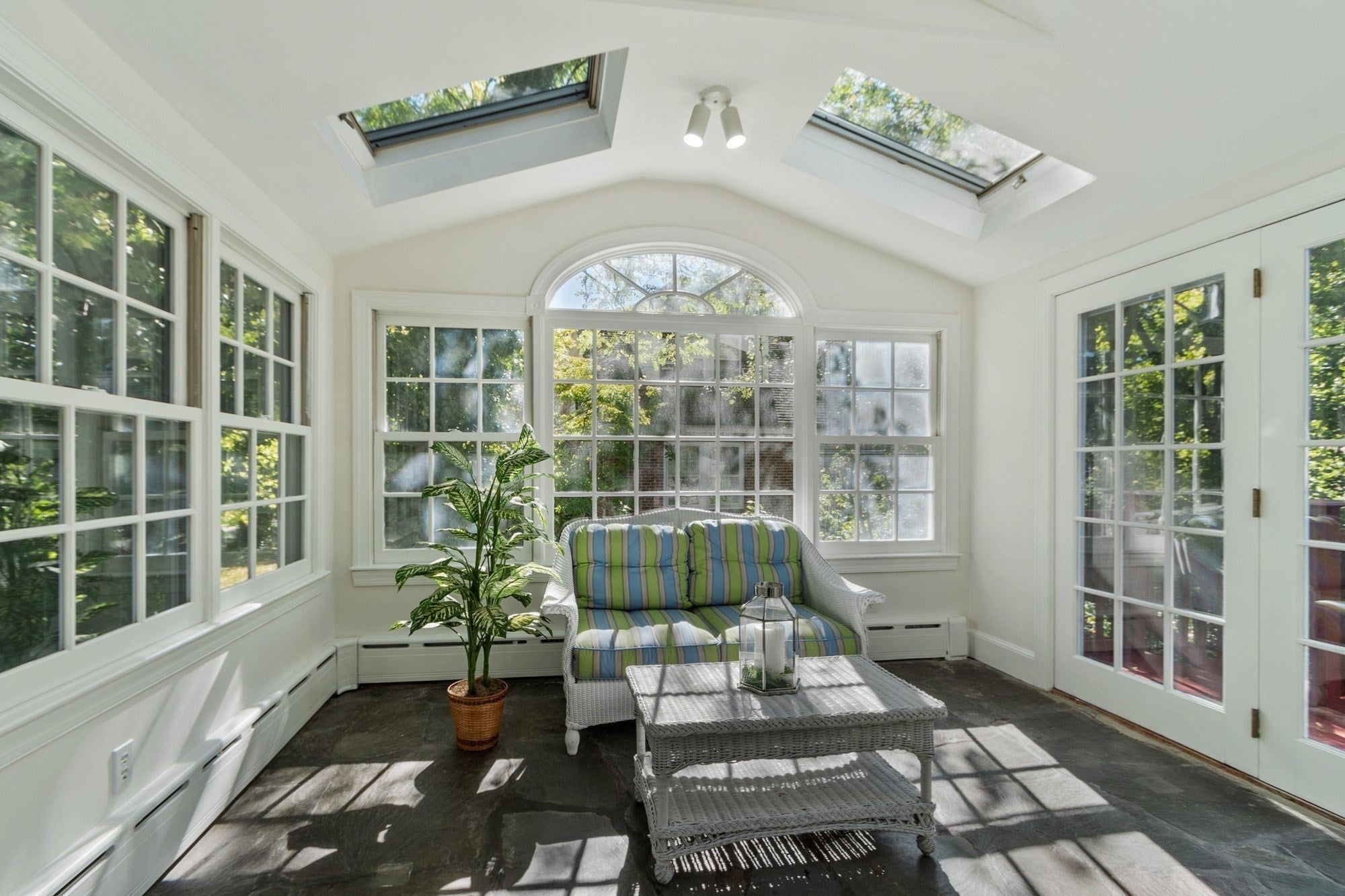 6 Prentiss Lane, Belmont, MA Photo #11