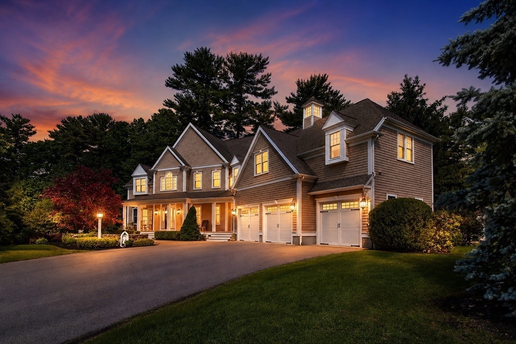 17 Saddle Ln