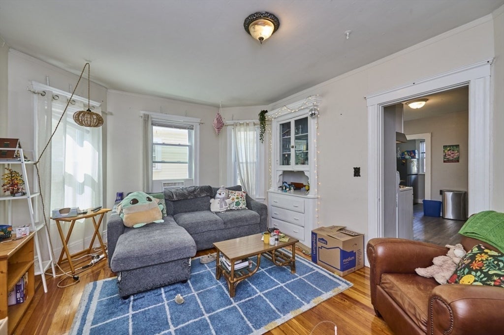 78 Fellsway West, Somerville, MA, 78 Fellsway West, Somerville, MA Photo #4