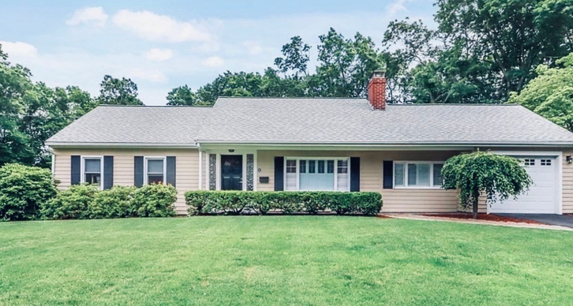 86 Croft Regis Rd, Westwood, MA, 86 Croft Regis Rd, Westwood, MA Photo #1