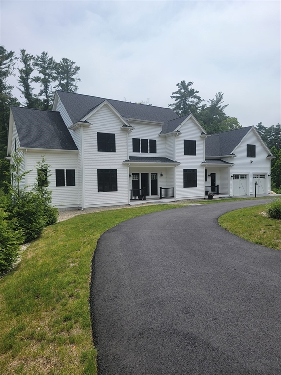 114 Country Club Way