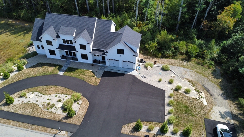 114 Country Club Way