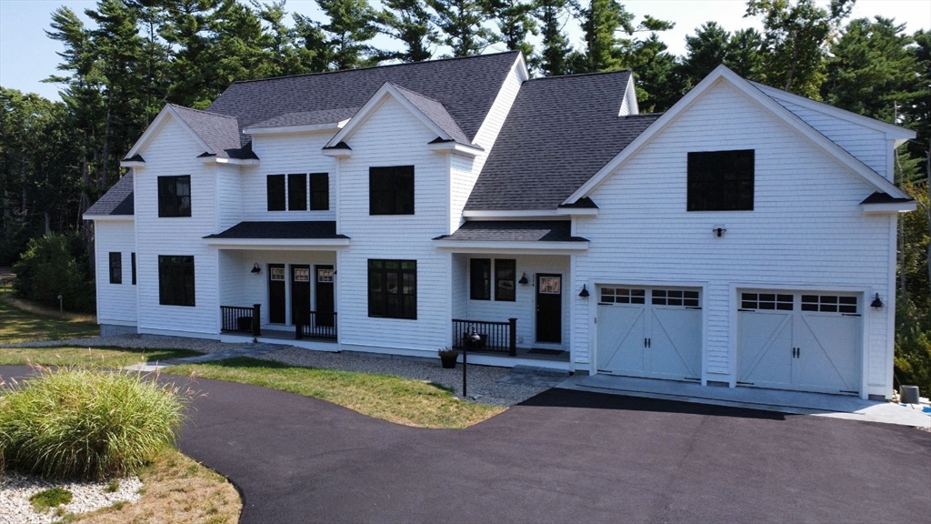 114 Country Club Way