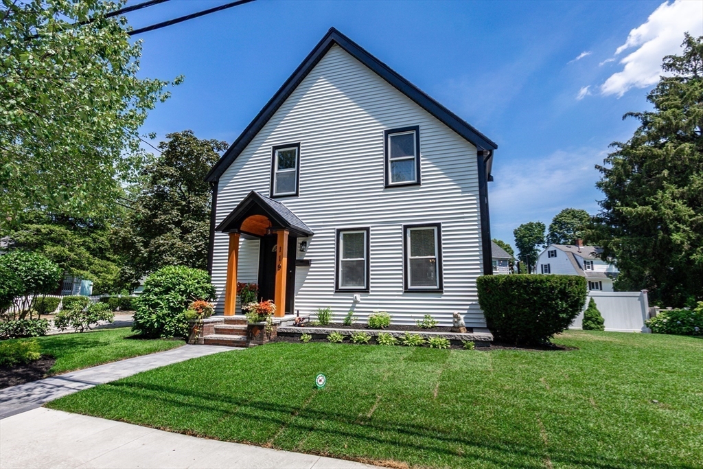 119 Bancroft Ave