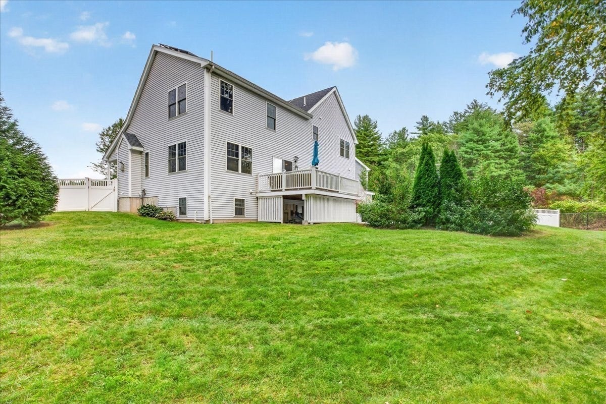 45 Saw Mill Ln, Rockland, MA, 45 Saw Mill Ln, Rockland, MA Photo #38