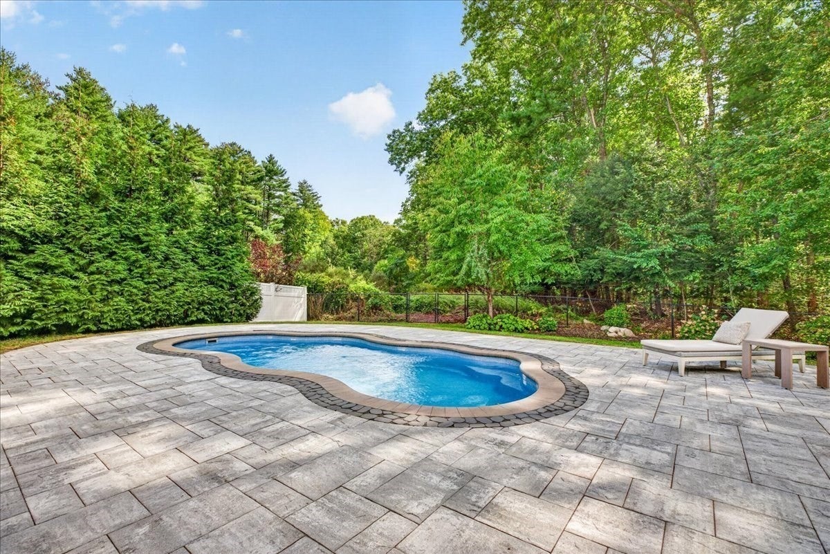 45 Saw Mill Ln, Rockland, MA, 45 Saw Mill Ln, Rockland, MA Photo #36