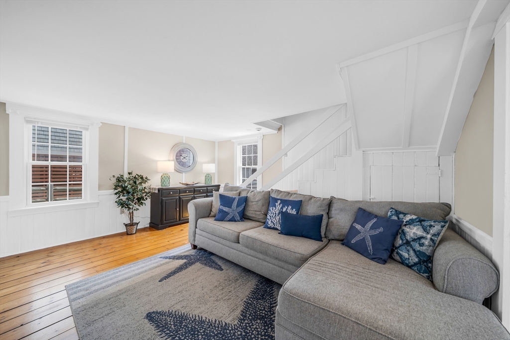 237 Northern Blvd, Newburyport, MA Photo #10