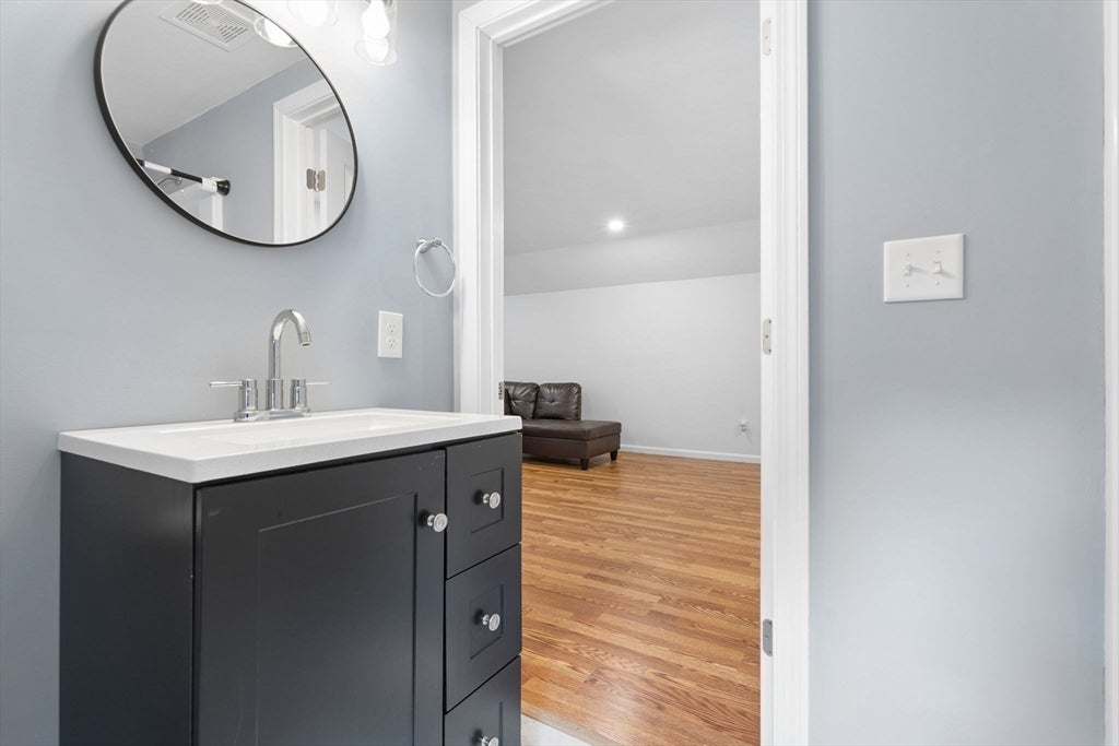 7 Providence Road, Westford, MA, 7 Providence Road, Westford, MA Photo #34