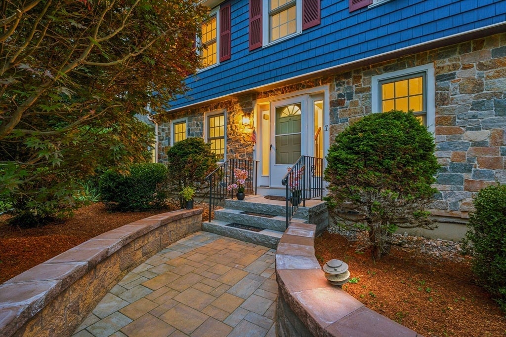 7 Providence Road, Westford, MA, 7 Providence Road, Westford, MA Photo #6