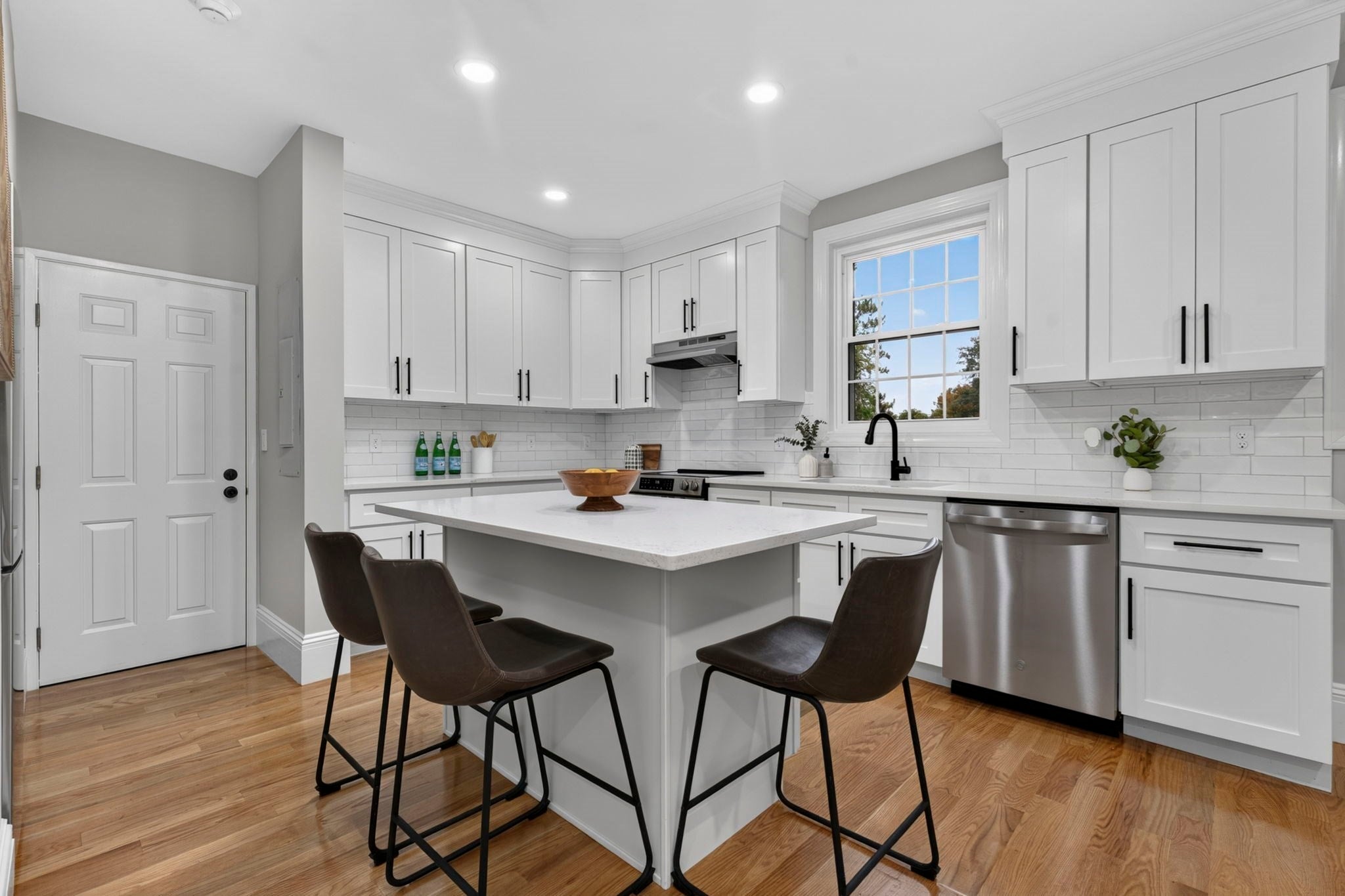 333 Brush Hill Rd #A2, Milton, MA, 333 Brush Hill Rd #A2, Milton, MA Photo #2