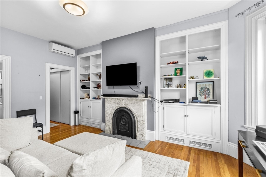 93 Pembroke St #2, Boston, MA, 93 Pembroke St #2, Boston, MA Photo #2
