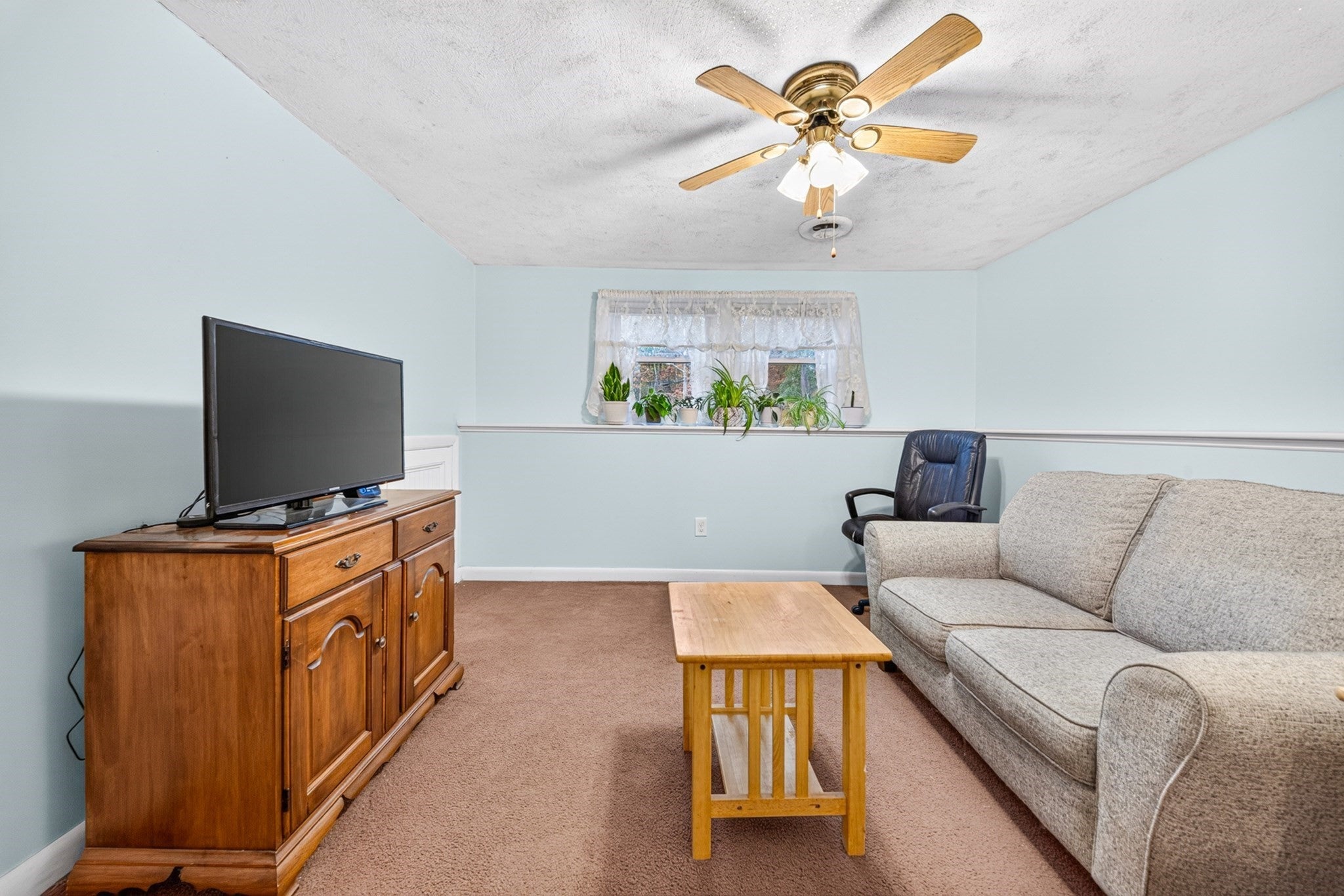 2 Allard Way, Billerica, MA Photo #29