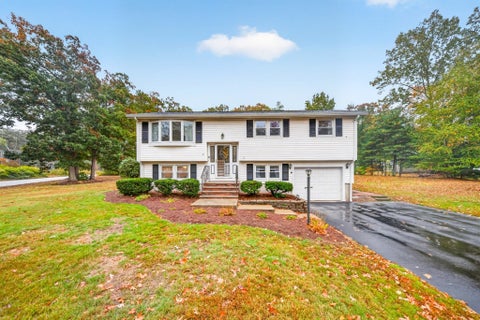 Photo of 2 Allard Way, Billerica, MA 01821 (MLS # 73590561)