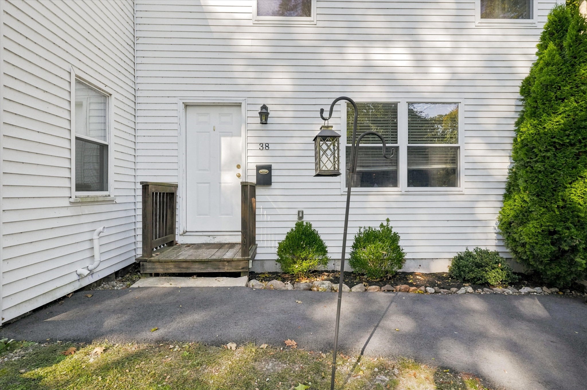 38 Dale ST #3, Andover, MA, 38 Dale ST #3, Andover, MA Photo #2