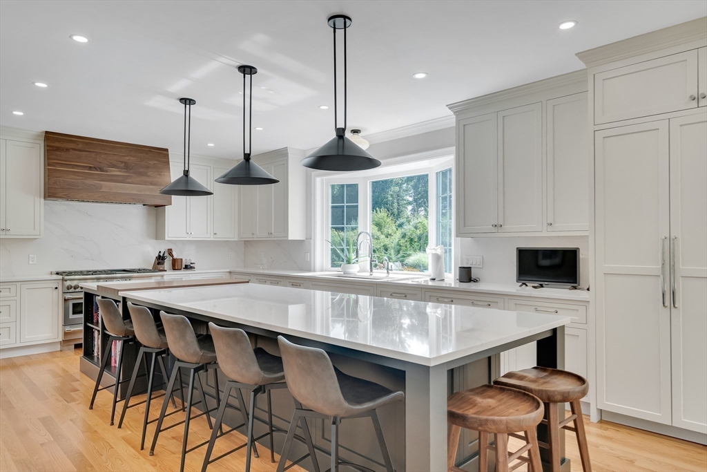 Millis, Massachusetts 02054, United States, 4 Bedrooms Bedrooms, ,4 BathroomsBathrooms,Residential,Active,83301