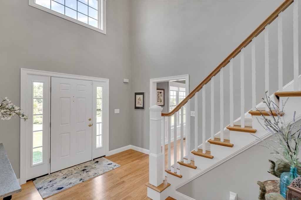 Millis, Massachusetts 02054, United States, 4 Bedrooms Bedrooms, ,4 BathroomsBathrooms,Residential,Active,83301