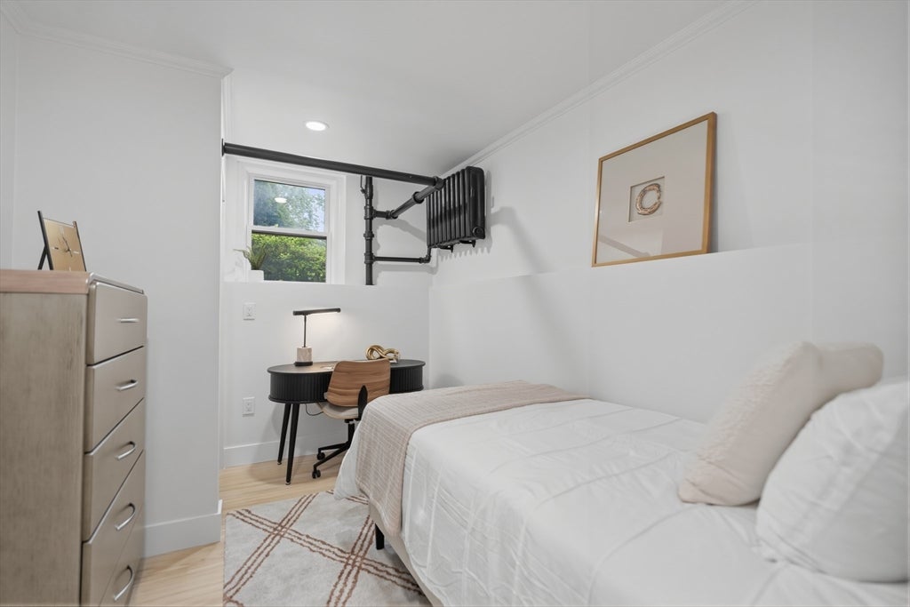 52 Garden St B2