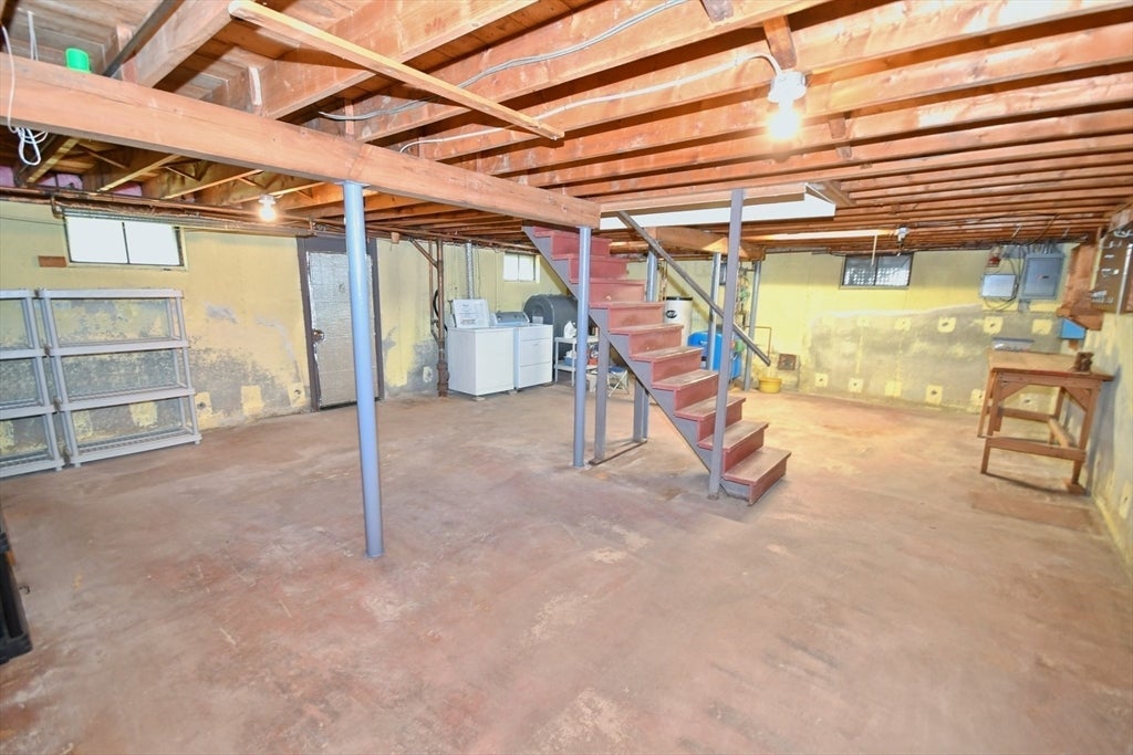 4 Applecrest Rd, Andover, MA Photo #20