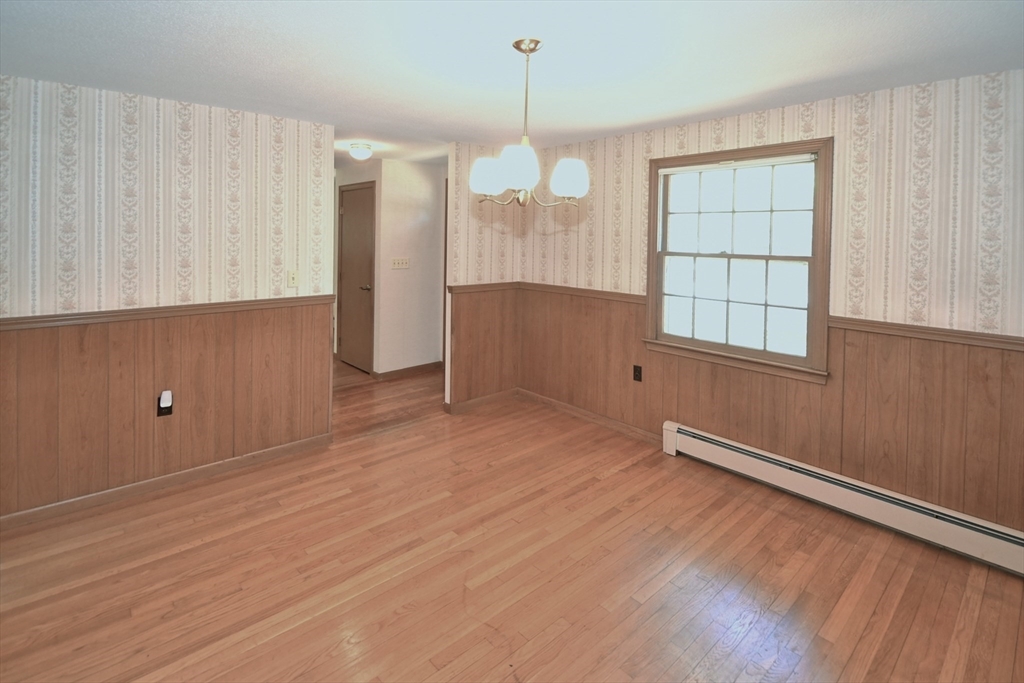 4 Applecrest Rd, Andover, MA Photo #6