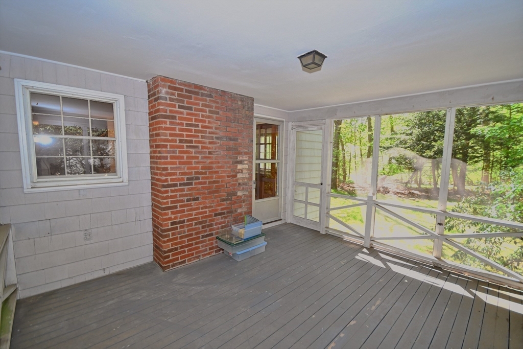 4 Applecrest Rd, Andover, MA Photo #25
