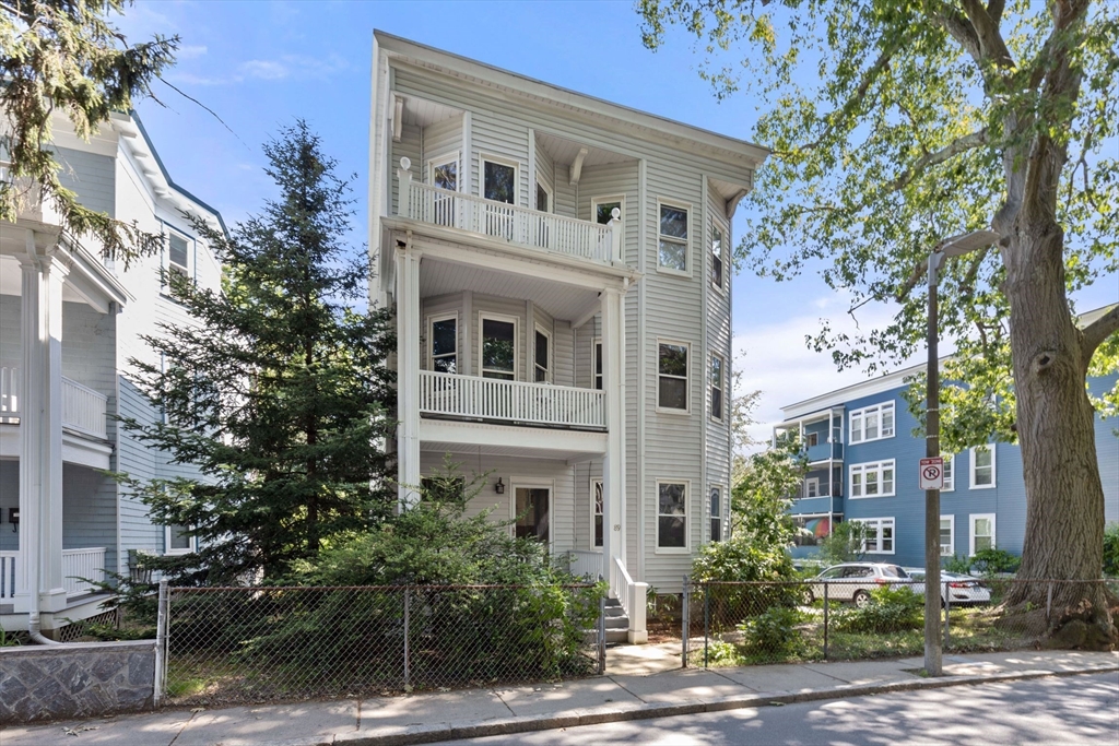 89 Carolina Avenue 1