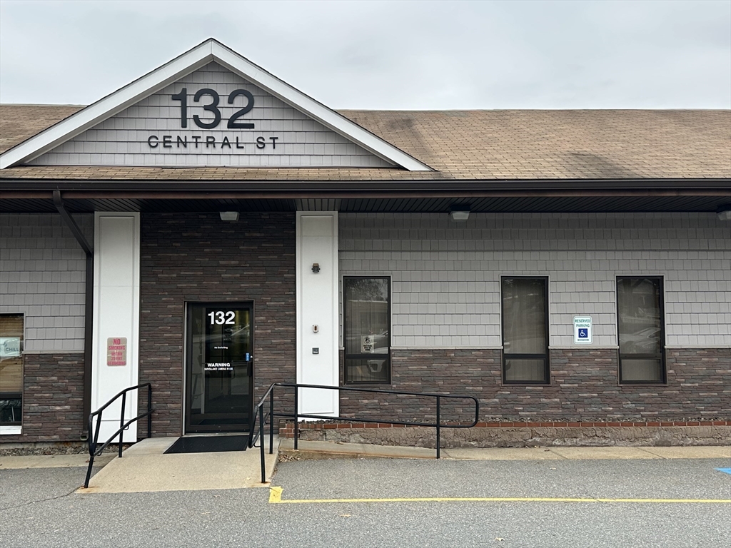 132 Central Street 101