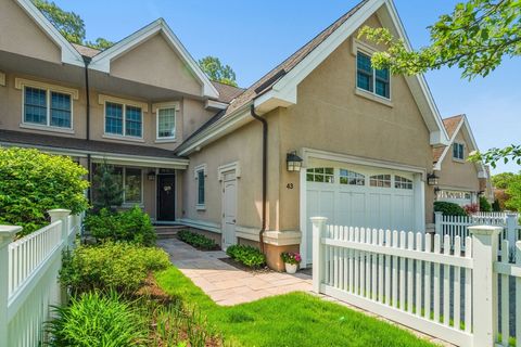 Photo of 287 Langley Rd #43, Newton, MA 02459 (MLS # 73524146)